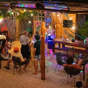 Gasthof Mapache Hostel&camping, Isla Holbox